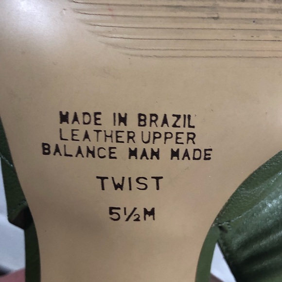 Carlos Santana Heel - Picture 4 of 4